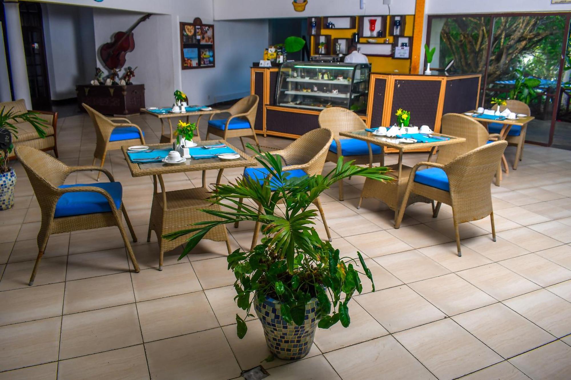 Cocoa Luxury Resort, Nyali, Mombasa Exteriör bild