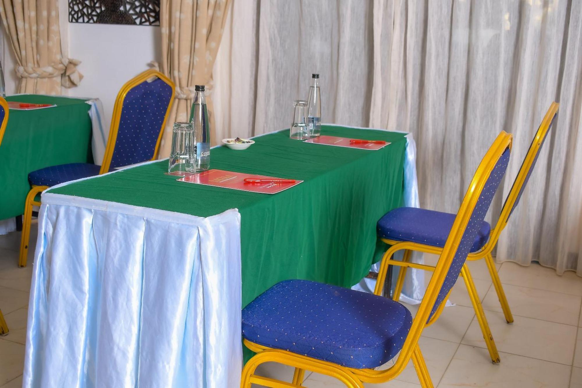Cocoa Luxury Resort, Nyali, Mombasa Exteriör bild